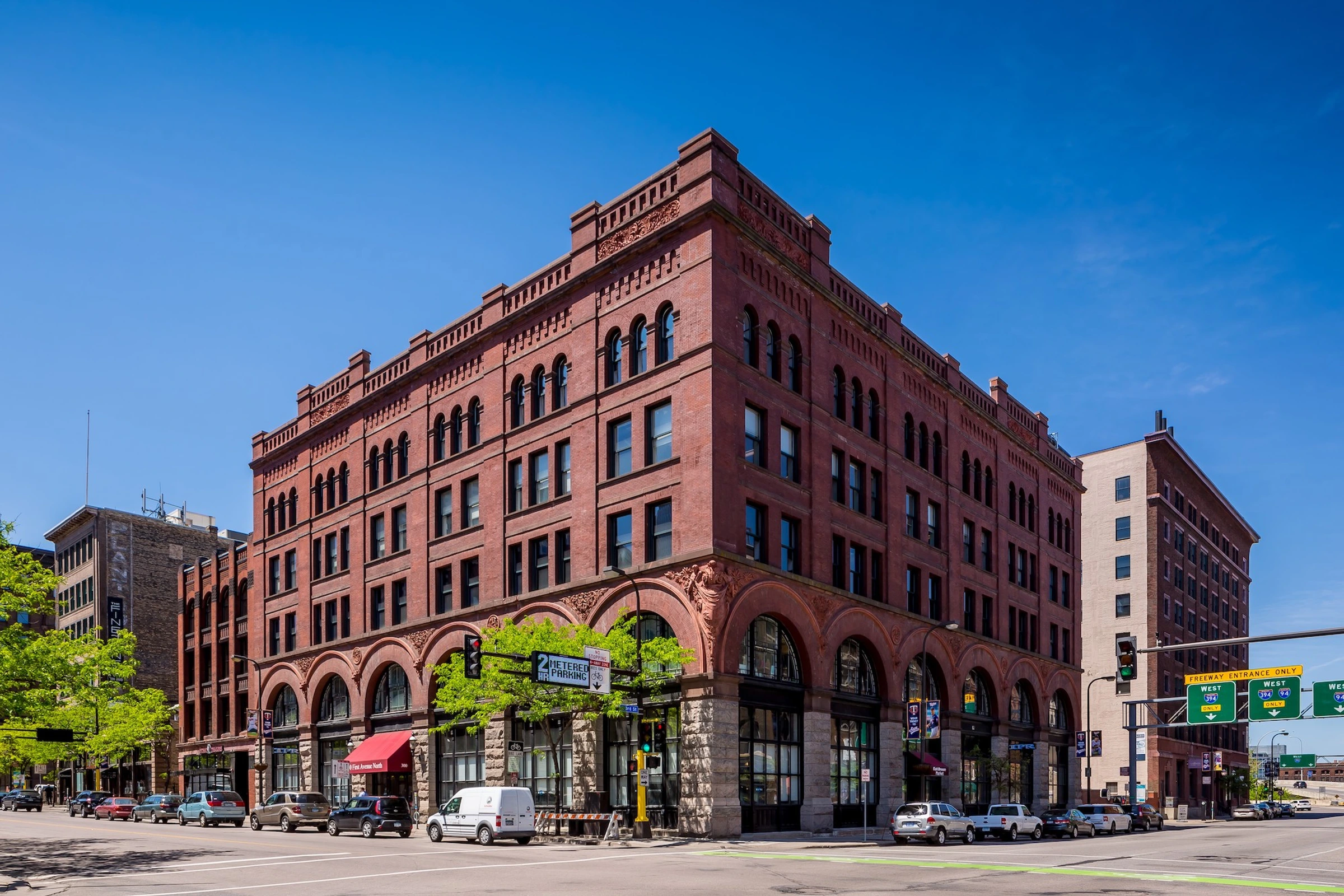 300 1st Avenue North